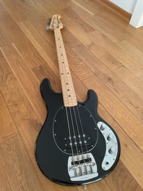 1982 Pre Ernie Ball Music Man Stingray
