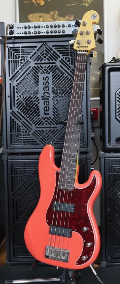 Hot Wire Force 521 – Custom 5-Saiter | Made in Germany | Nitro Relic