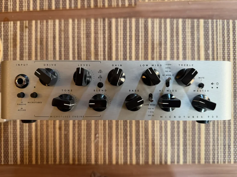 Darkglass Microtubes 900 V1 inkl. Footswitch