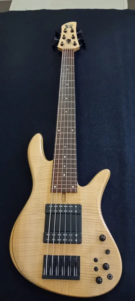 FODERA EMPEROR STANDARD 6