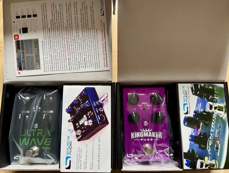 Source Audio Ultra Wave Bass und Kingmaker Fuzz (=Aftershock Distortion) NEU