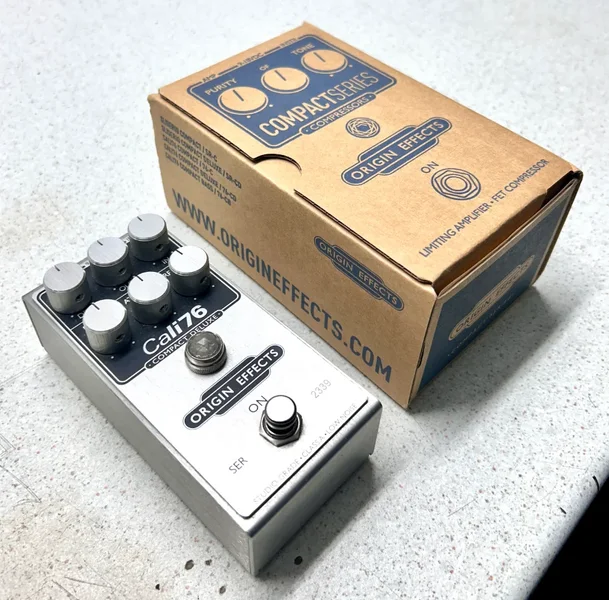 Origin Effects Cali76 Compact Deluxe Kompressor Pedal