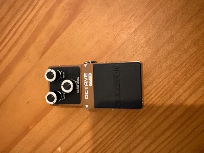 Valeton OC-10 // Perfect OC-2 copy but TINY!!!