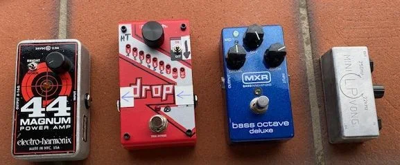 5 Effektgeräte für Bass - Drop, Oktaver, 44 Watt-Amp, Vong, B 15 - Pre