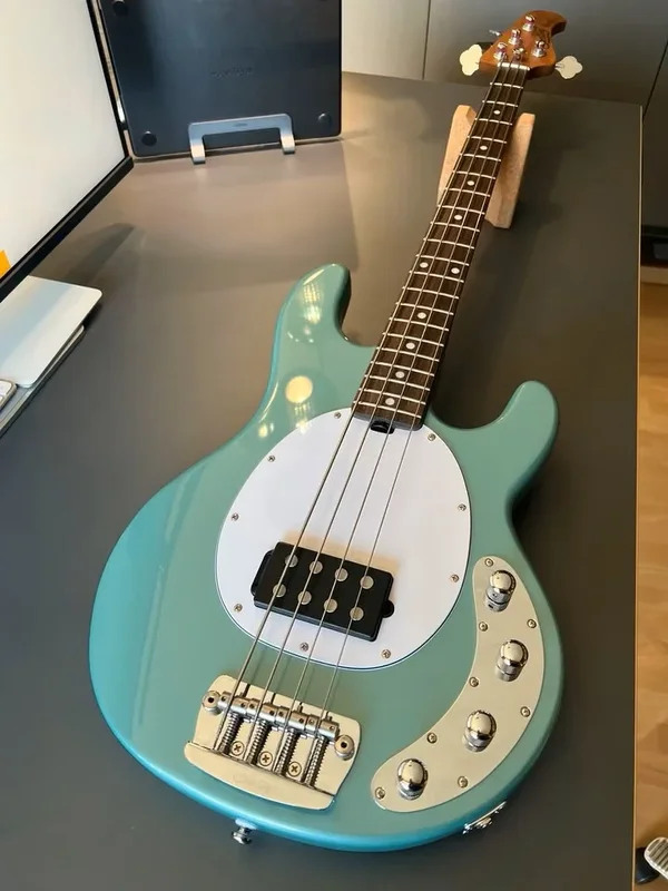 Sterling by Music Man StingRay RAY34 Dorado Green