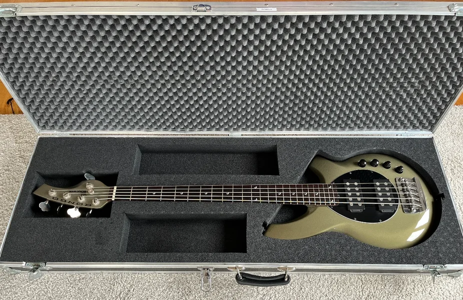 Music Man Bongo 5 HH USA – Egyptian Smoke – inkl. Thon Case