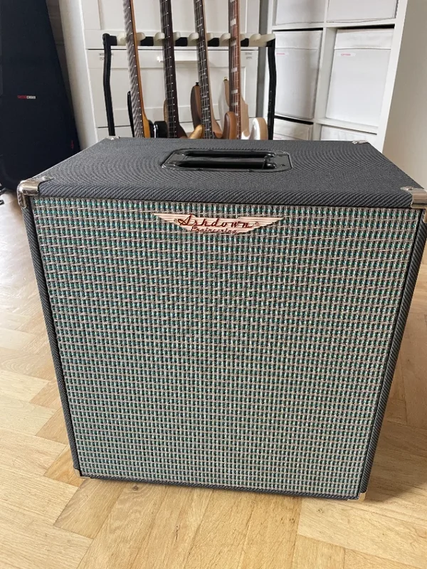 Ashdown UK-RBM-115T Bass Box (neuwertig)