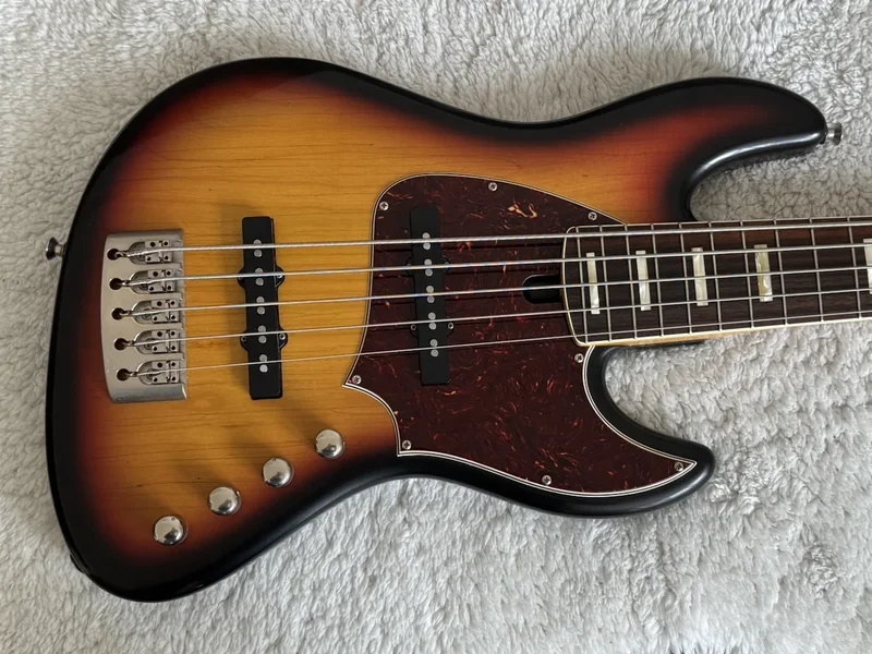 Tausche De Gier Bebop 5 gegen Fender CS Sean Hurley P-Bass
