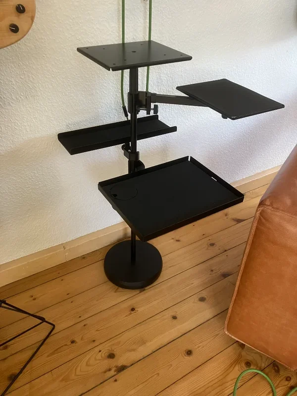 K&M Stativ Ablage Halter Noten Tisch Tablet Mouse „Katzenbaum“ Monitor