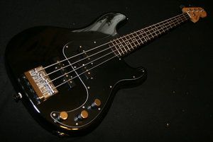 Squier_05.jpg