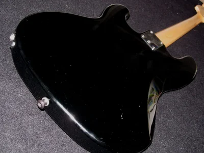 Squier-06.webp Squier-06.webp