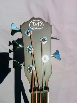 JD_ABG-5c_Headstock.webp