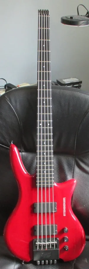 Steinberger XQ25 Red 001.webp
