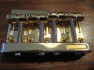 Gotoh Bridge gold.jpg Gotoh Bridge gold.jpg
