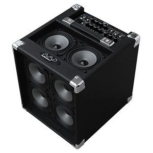 Phil Jones Super Cub, speaker oben.jpg Phil Jones Super Cub, speaker oben.jpg