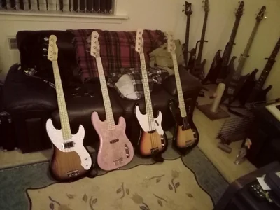 P-basses.webp