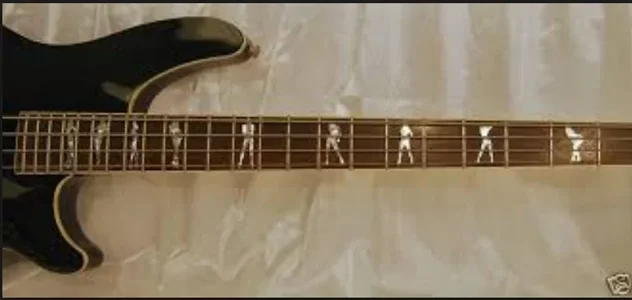 schecter.webp schecter.webp