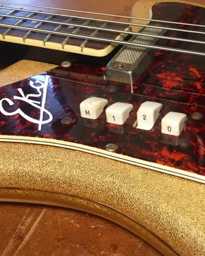 EKO mod.1100 del 1962, 3.webp EKO mod.1100 del 1962, 3.webp