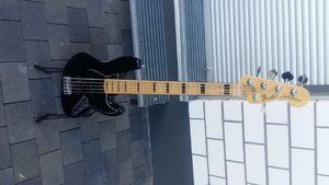 Fender American Deluxe V