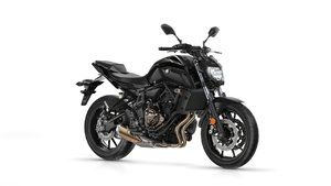 2019-Yamaha-MT07-EU-Tech_Black-Studio-001-03.jpg