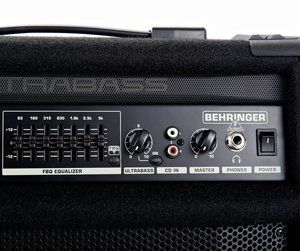 behringer_blx900A_plusmusic_amplificador_bajo_3.jpg