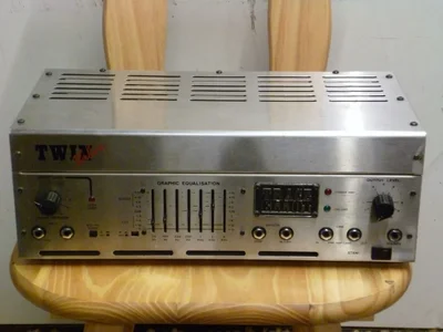 TRACE ELLIOT TwinValve -1 komprimiert.webp TRACE ELLIOT TwinValve -1 komprimiert.webp