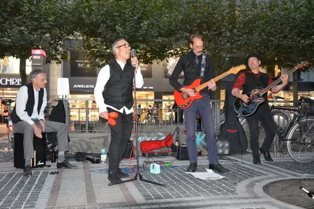 busking.webp