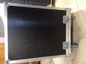 Ampeg SVT-410HLF Bass Box inkl. Haubencase