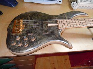 F Bass 016.jpg