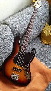 Squier-Pimped1.jpg