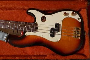 USA - Fender Precision Bass, Sammlerstück: "P484 of P500"