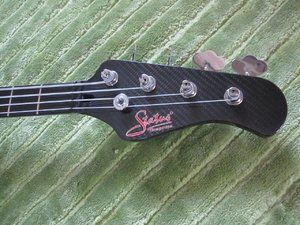 Status Vintage Jazz mit Cabonhals und LED's wie neu mit passenem Hiscox-Formkoffer - Versand möglich