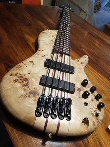 Ibanez Single-Cut SRSC 5-Saiter