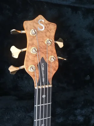 9.neck near front.webp