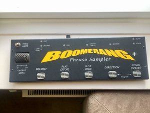 Boomerang phrase sampler