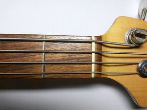 String1_head.jpg String1_head.jpg