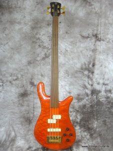 Stuart-Spector-Bass-USA-1980-fretless-001.jpg