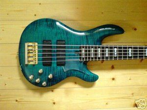 YAMAHA "Nathan East" Signature Bass BB-NE