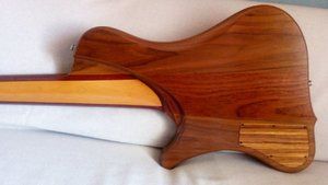 Safran 6 strings Like new
