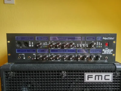 HK_BassBase600.webp