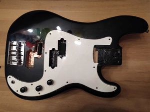 Double_P_Ply_Black_Front.jpg Double_P_Ply_Black_Front.jpg