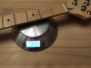 Maple_P_Neck_Weight.jpg Maple_P_Neck_Weight.jpg
