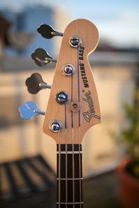 Fender Mustang Bass-4.jpg Fender Mustang Bass-4.jpg