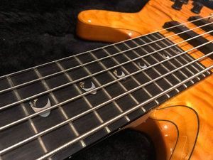 YAMAHA TRB-JP II 6string bass