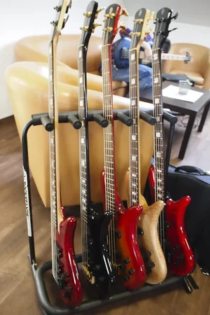 SpectorHang_iMovie-19.jpg SpectorHang_iMovie-19.jpg