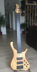 MARLEAUX Consat Custom fretless, Traumbass!