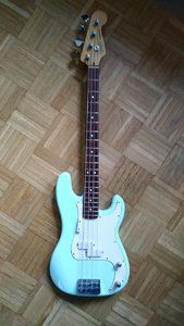 Fender_Precision_Elite_1[1].jpg