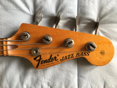 Fender Jazz FK Headstock Front Orig. Tuners - 6.webp