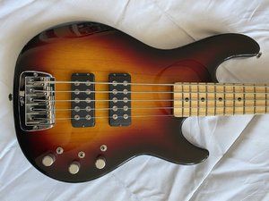 G&L Bass 5 Saiter USA L2500