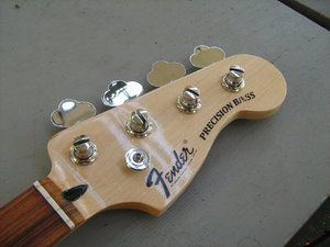 Fender 6.JPG Fender 6.JPG
